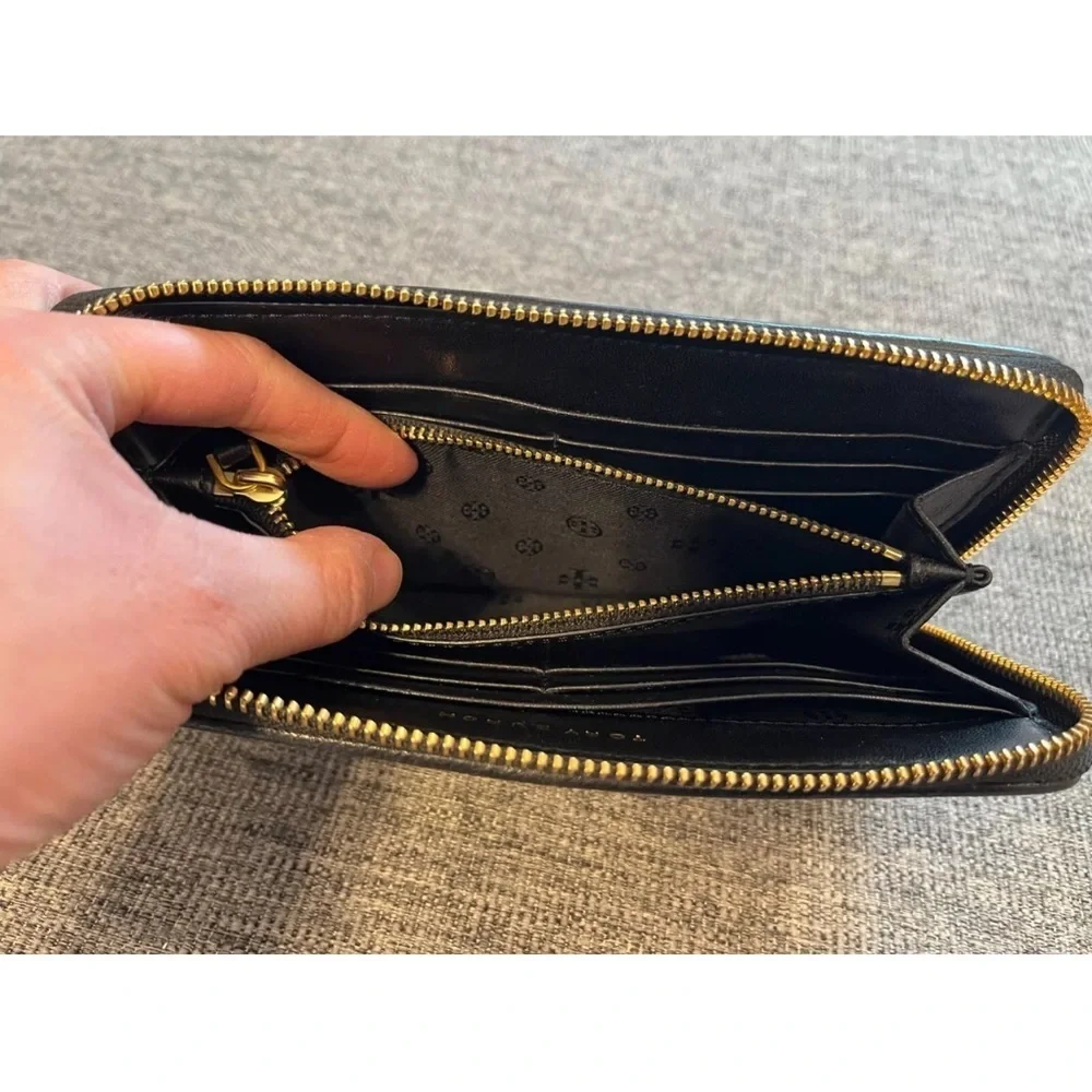 Tory Burch Alexa Zip continental wallet